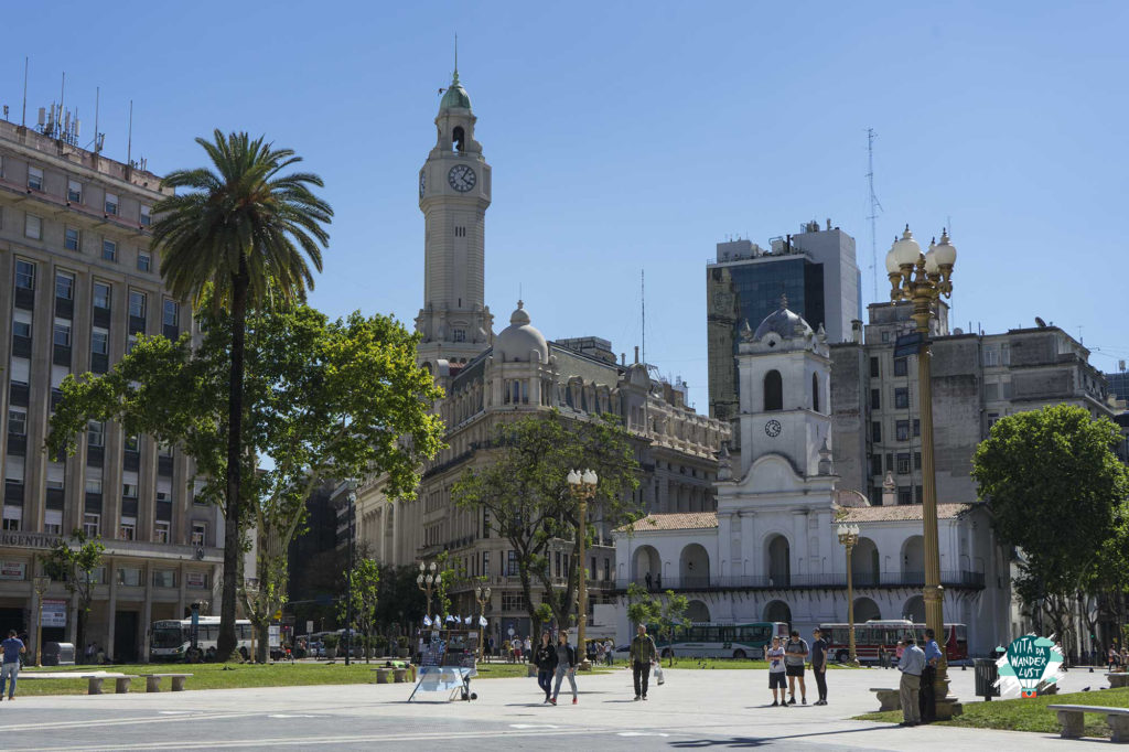 Plaza De Mayo