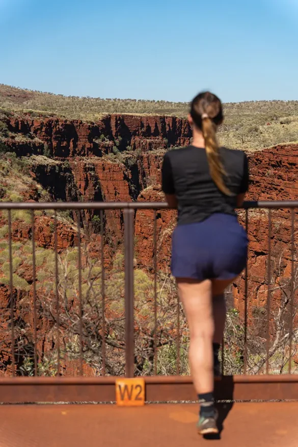 Oxer Lookout – Karijini National Park Oxer Lookout - Karijini National Park